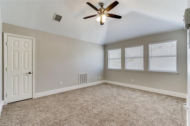 Building Photo - 1615 Shadow Crest Dr