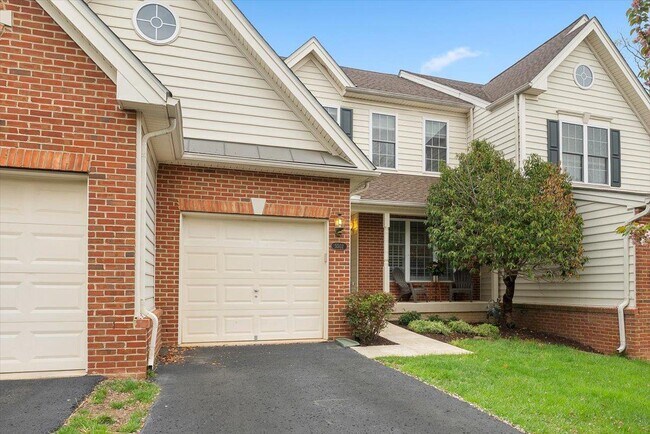 Building Photo - 5502 Arrowfield Terrace