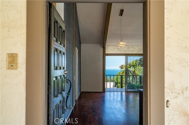 Building Photo - 1500 Paseo Del Mar