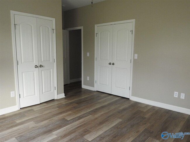 Building Photo - 104 Blue Heron Way