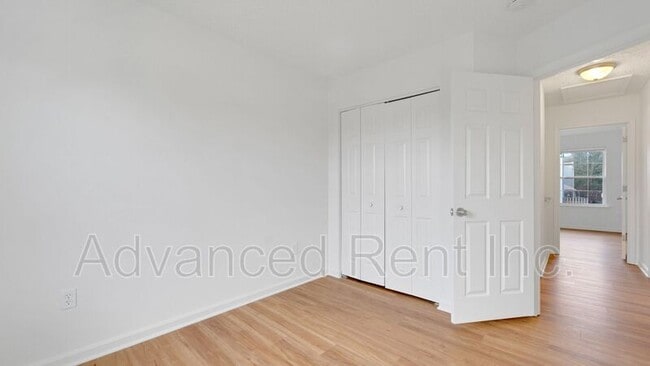 Building Photo - 1404 Roman Ridge Way