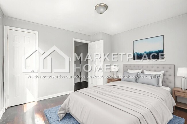 Building Photo - 10327 McKinney St