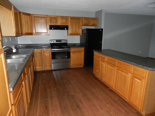 Building Photo - 14558 Holloway Ln