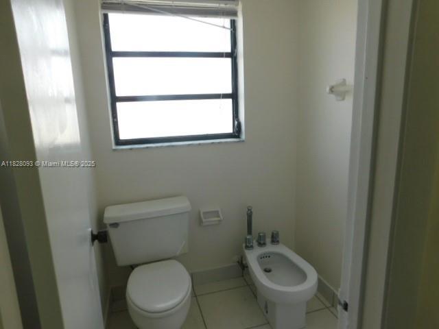Building Photo - 5900 SW 127th Ave