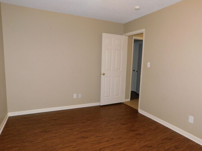Building Photo - 3539STUD