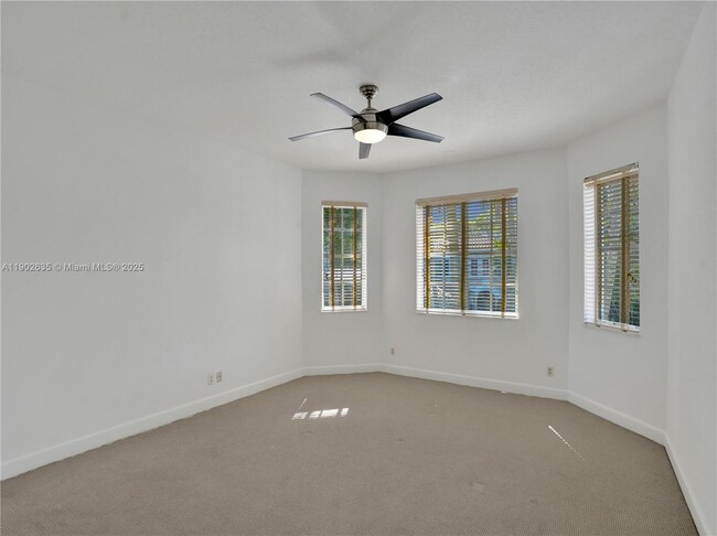 Building Photo - 16291 Bristol Pointe Dr