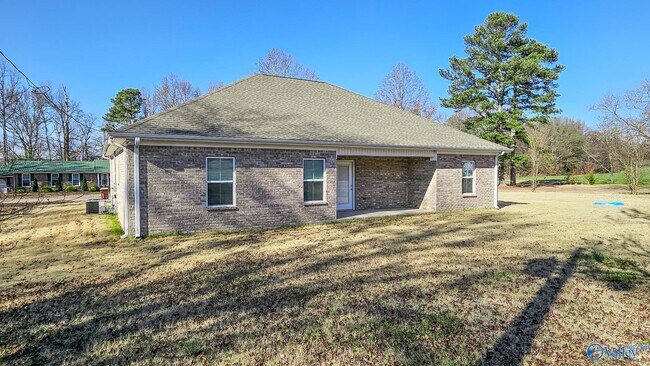 Building Photo - 14300 Peek Dr