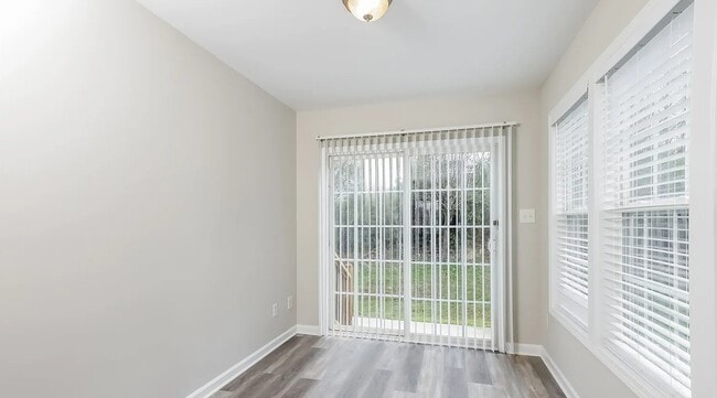 Building Photo - 1005 Tellis Dr