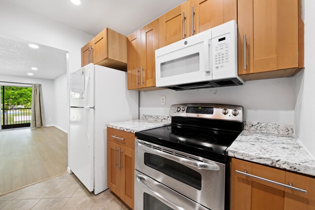 Building Photo - 4276 NW 89th Ave