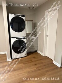 Building Photo - 105 P'Poole Ave