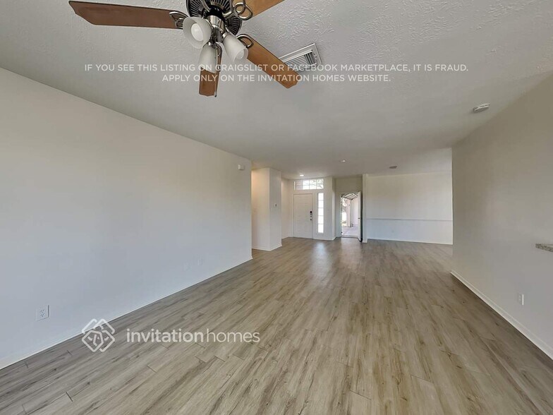 Building Photo - 22826 Tara Way Dr