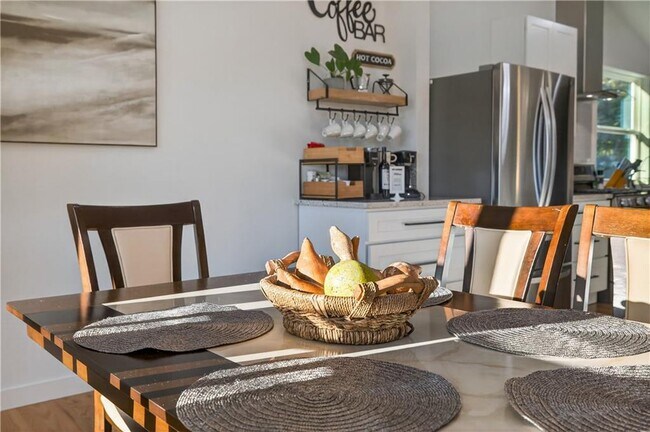 Building Photo - 1324 Ace Mcmillian Rd