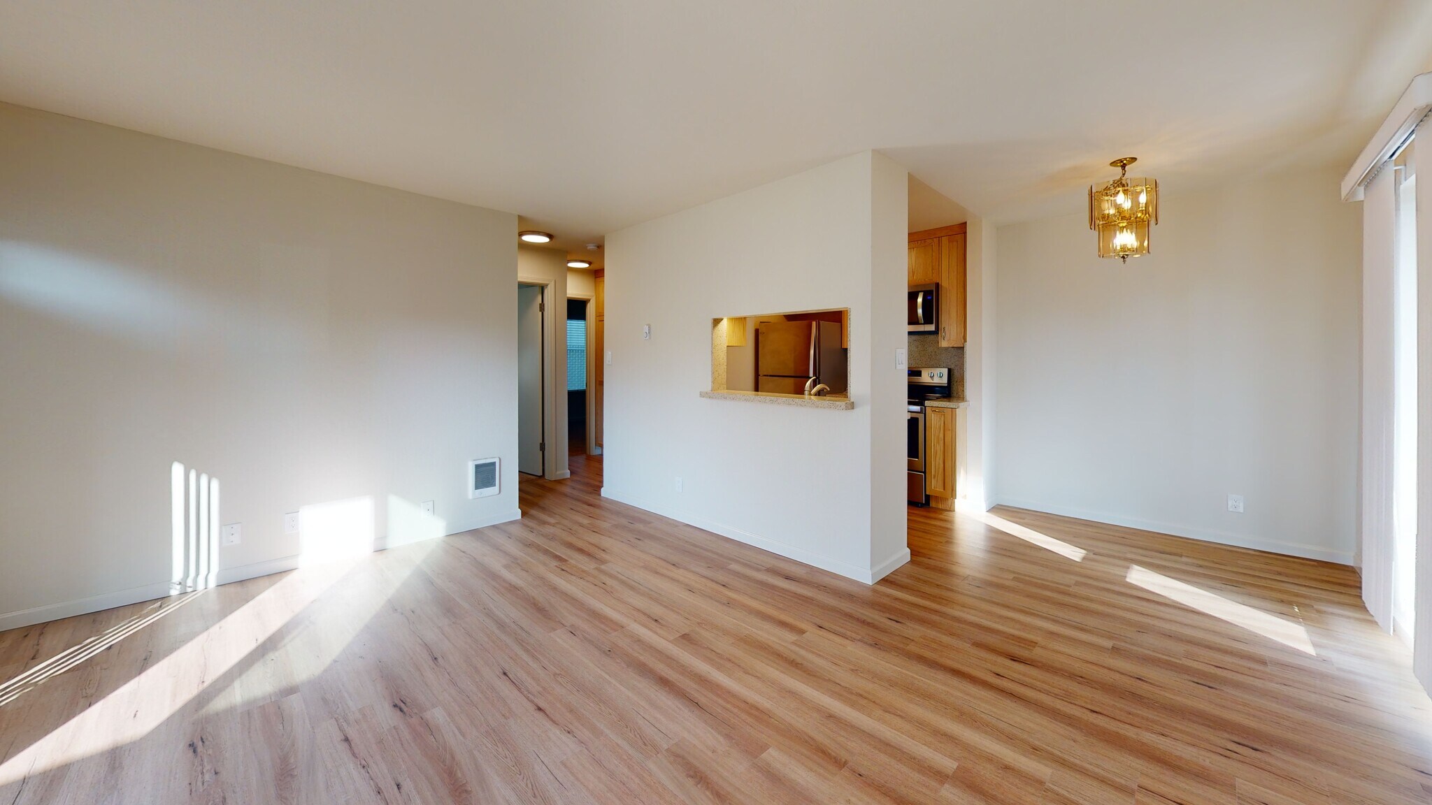 Building Photo - 950 Chula Vista Ave