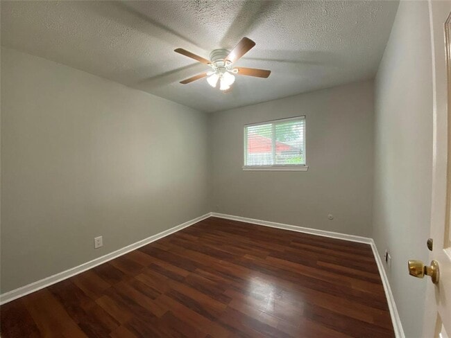 Building Photo - 6143 Grape St