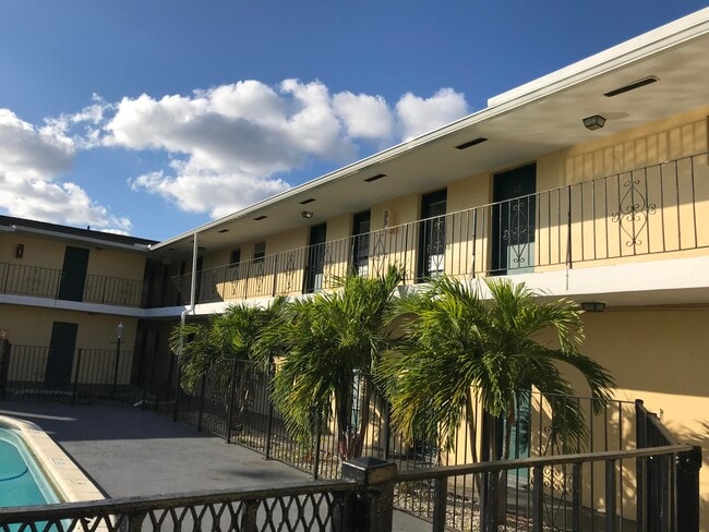 Building Photo - 2285 NE 172nd St