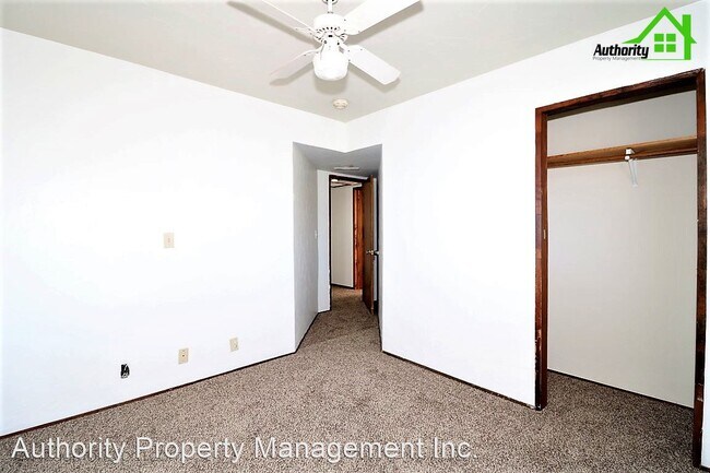 Building Photo - 3 br, 2 bath House - 3194 Veda Street