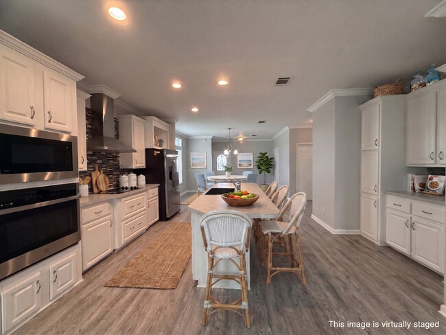Building Photo - 20505 Tahitian Blvd