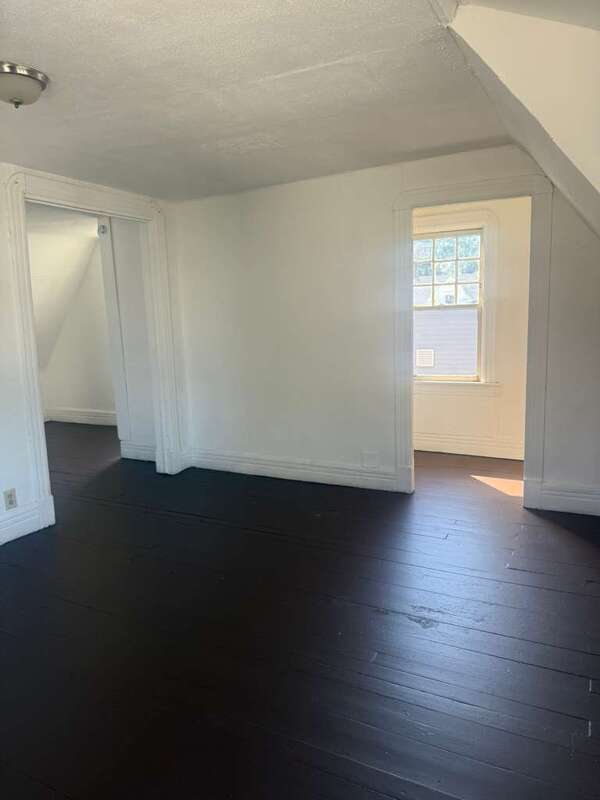 Building Photo - 476 Hudson Ave