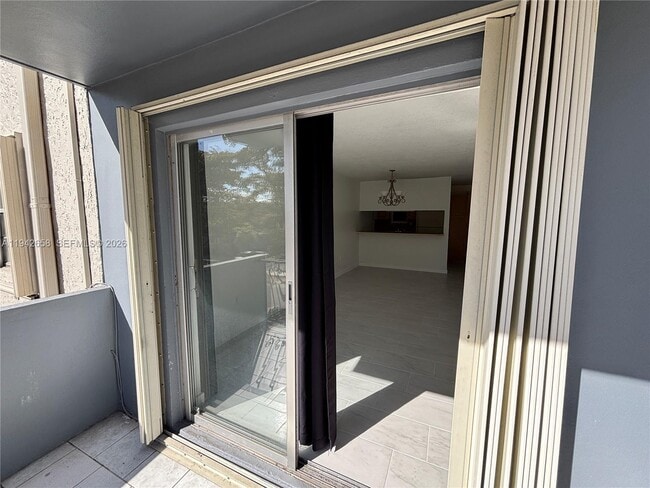 Building Photo - 3181 SW 13th St