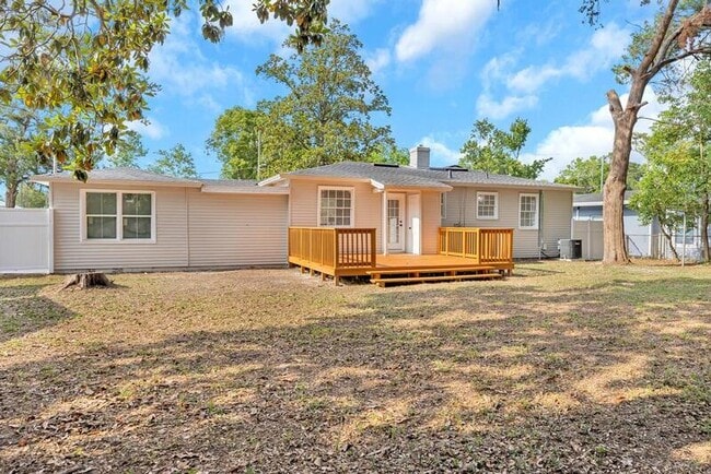 Building Photo - 4774 Cates Ave