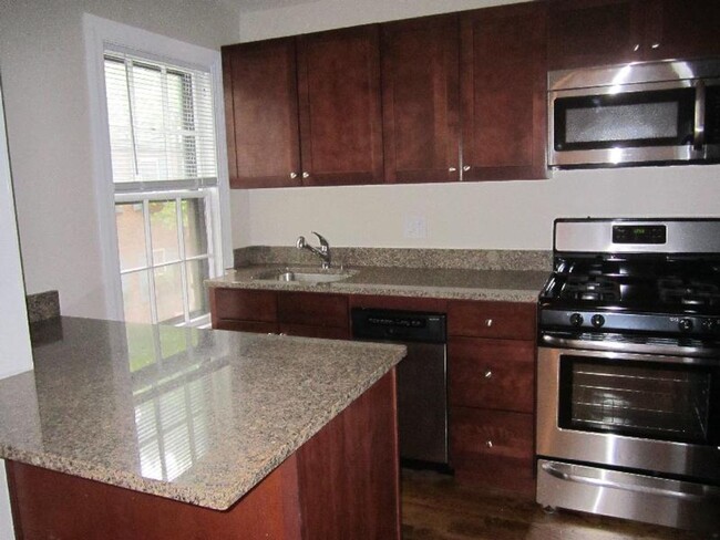 Bay Village 2 bed!!! 5 blocks from Boston... - Bay Village 2 bed!!!  5 blocks from Boston...