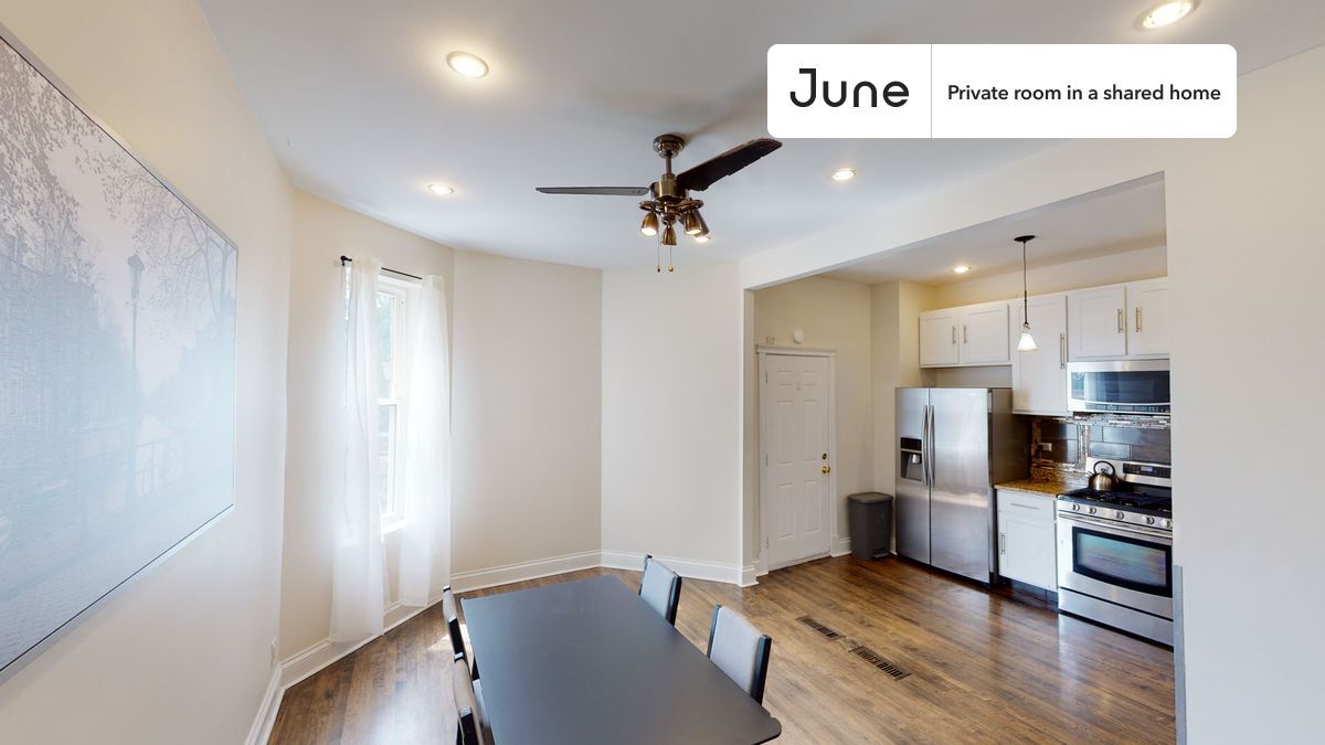 Building Photo - Room in Shared 3 bed/1.5 bath home
