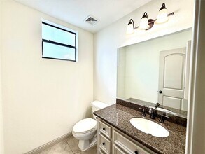 Building Photo - 4514 Inker St