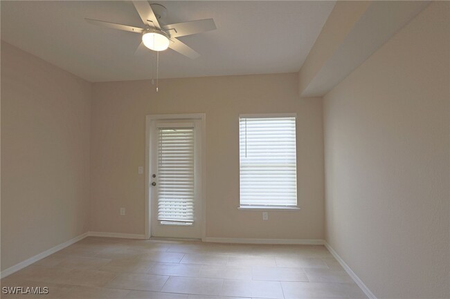 Building Photo - 11521 Villa Grand