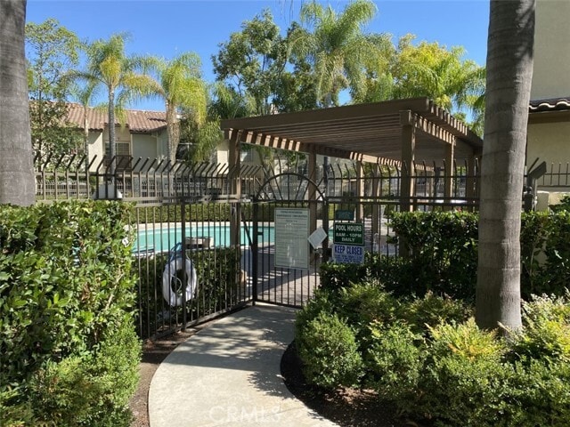 Building Photo - 105 Tierra Plano