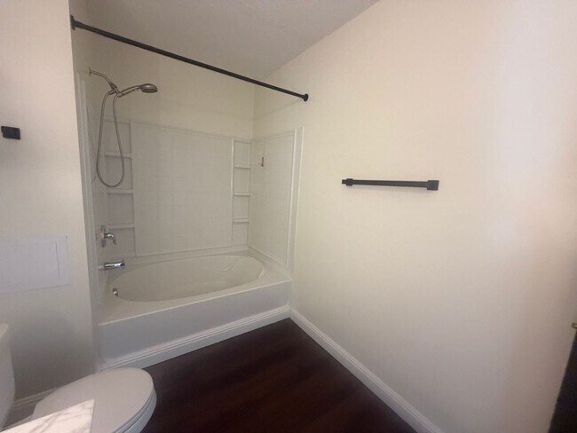 Building Photo - 1755 Polaris Dr