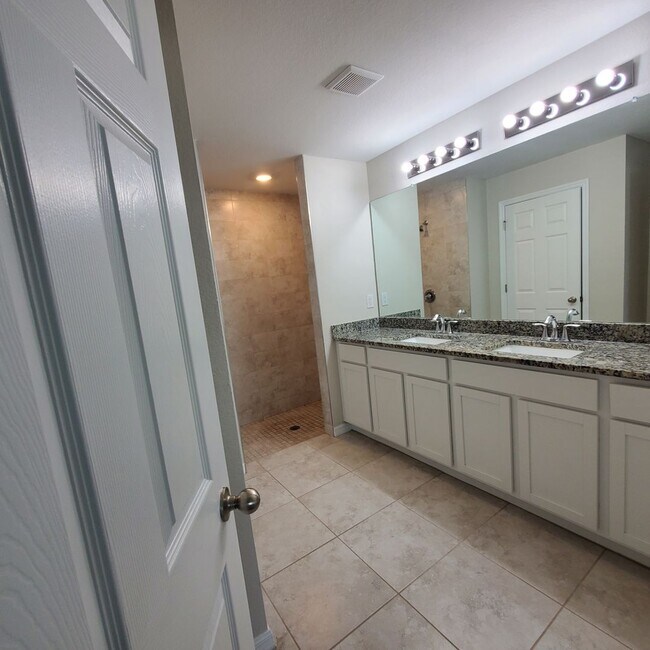 Building Photo - Coming Soon! 4 Bedroom 2 Bath Annual Rental in NW Cape!