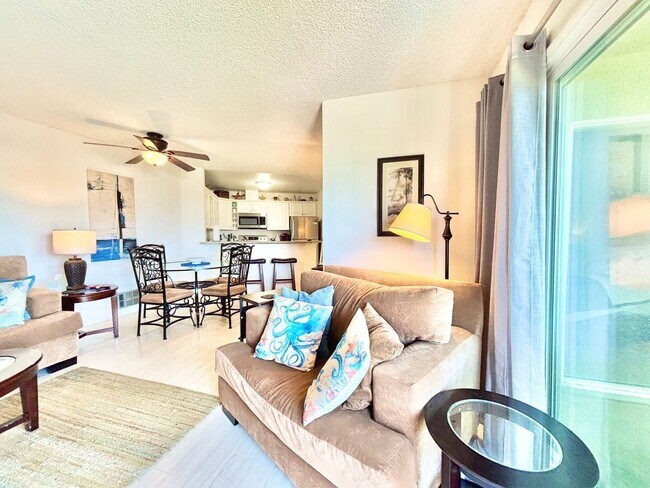 Building Photo - 1 Bedroom | Resort-Style Amenities | Walk to the Beach | Channel Islands Waterfront | Monthly Fur...