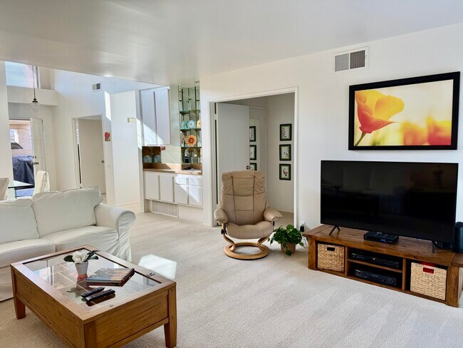 Building Photo - 48660 Stoney Creek Ln