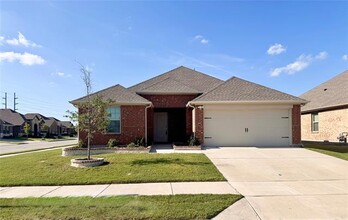 Building Photo - 649 Sunglow Wy
