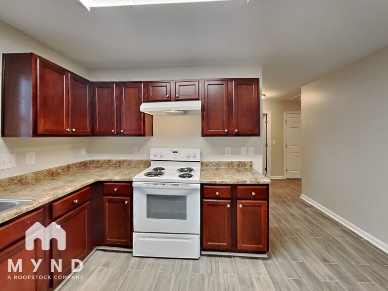 Building Photo - 5581 Ricky Ln