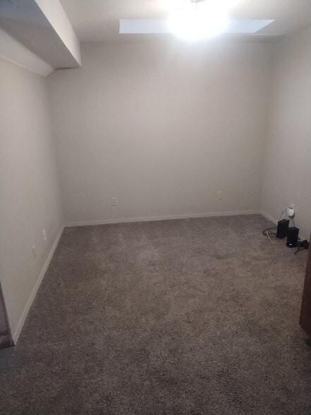 Building Photo - 47 Brewer St