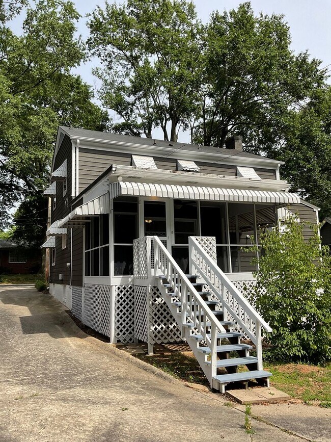 Building Photo - 507 Hanna St