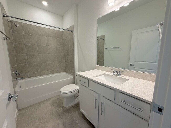 Building Photo - 3973 Big Sky Dr