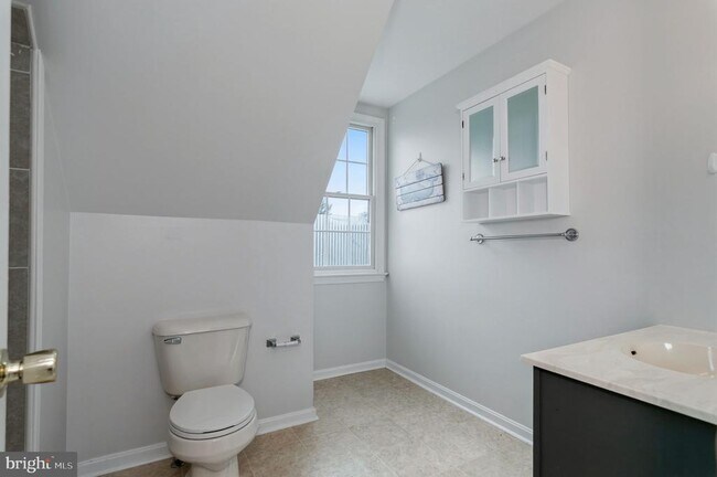 Building Photo - 2009 White Lake Dr