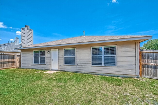 Building Photo - 758 Brushy Glen Dr