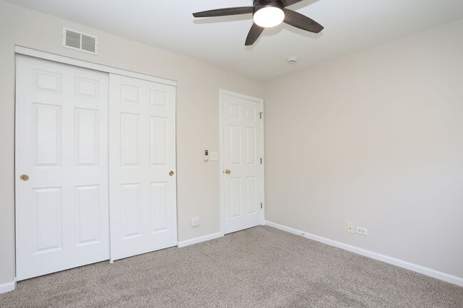 Building Photo - 599 Telluride Dr