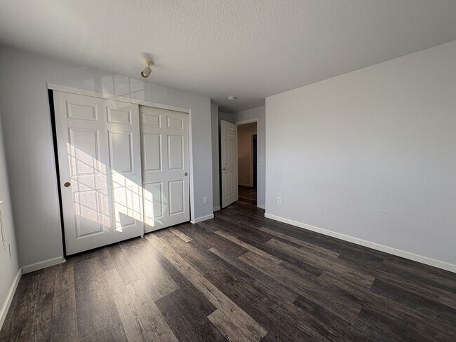 Building Photo - 12982 SW Kameron Way