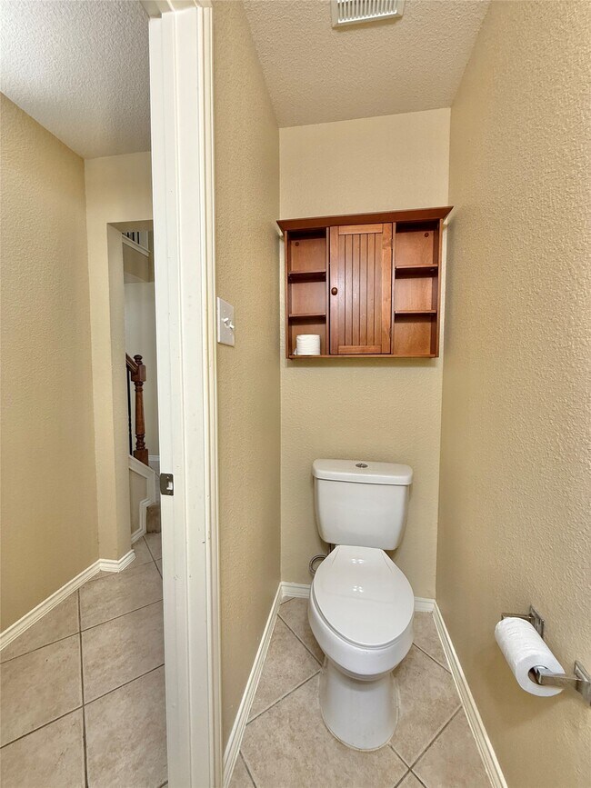 Building Photo - 1810 Katlyn Ln