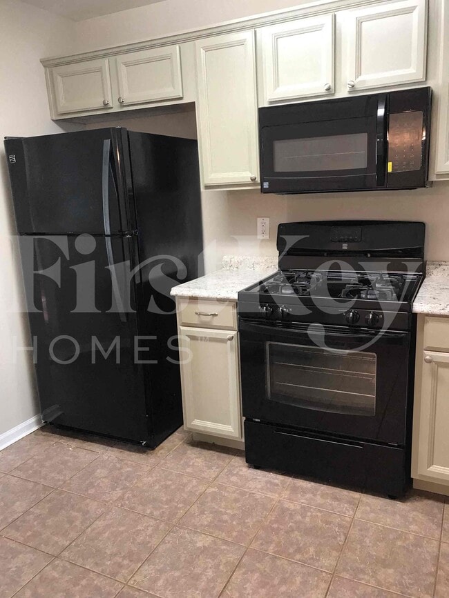 Building Photo - 101 Christine Ct