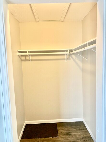 Master Closet - 1601 Faulders Ln