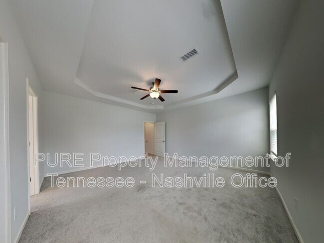 Building Photo - 400 Zeffer Ct