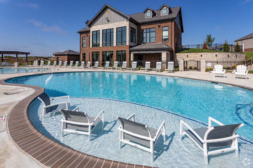 Latitude 37 Apartments 299 Squires Cir Lexington KY 40515 Apartment