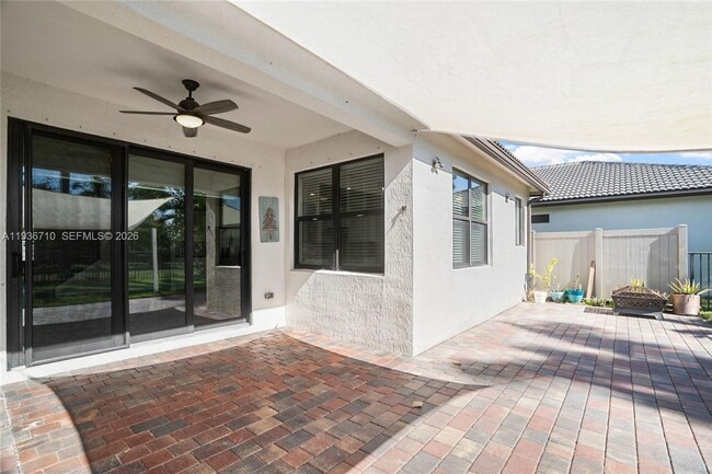 Building Photo - 8197 Hanoverian Dr