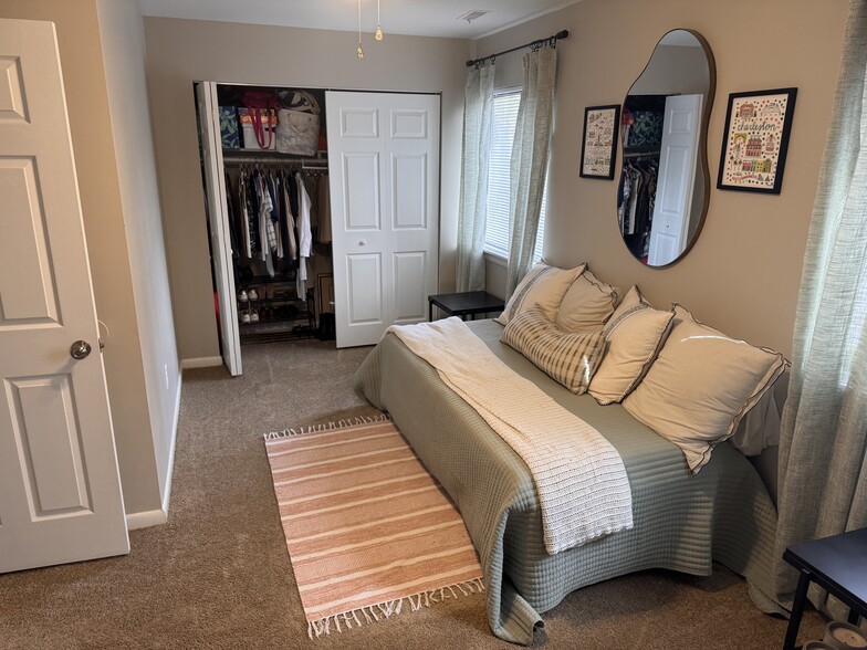 Bedroom #2 - 1967 Airy Cir