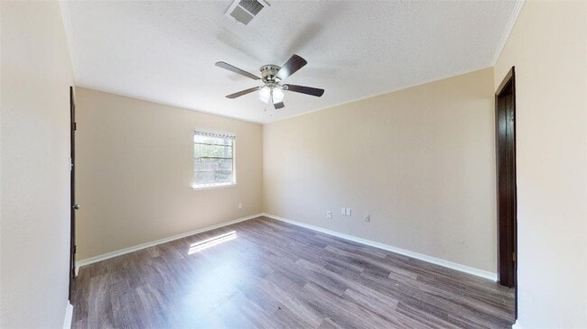 Building Photo - 4130 Willow Oak St